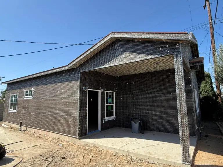 ADU